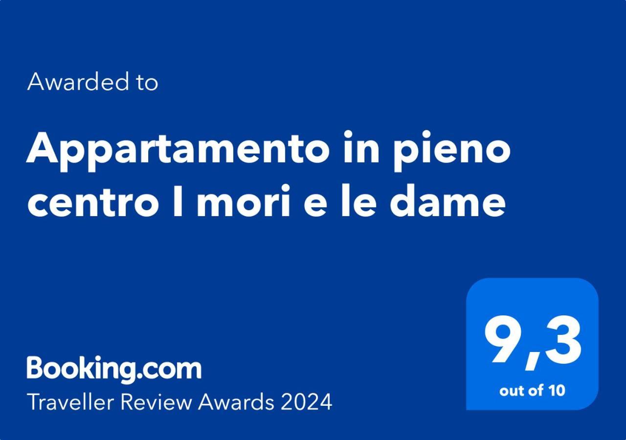Appartamento In Pieno Centro I Mori E Le Dame Palermo Luaran gambar